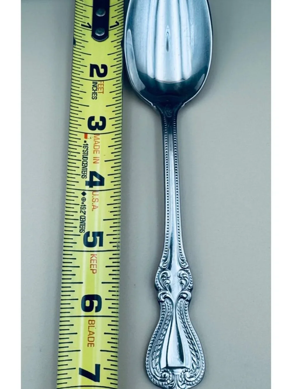 Set Of 8 Towle OLD COLONIAL 18/10 Stainless Place Oval Soup Spoons